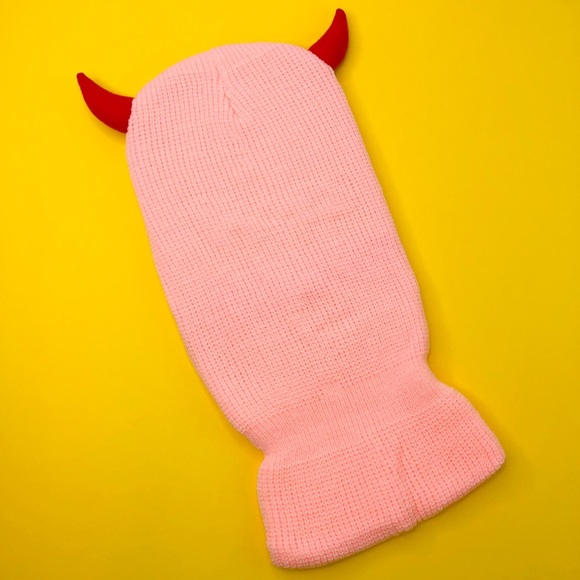 Cry Evil Devil Pink Ski Mask Balaclava Beanie Cap Hat Skimask Monster Pitch Fork - Picture 3 of 3